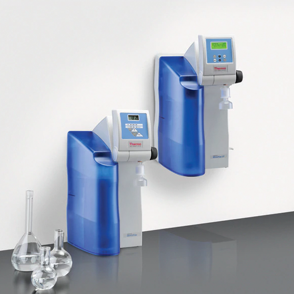SISTEMA DE PURIFICACIÓN DE AGUA SMART2PURE  3Lh CON UV MARCA THERMO SCIENTIFIC - 50129872