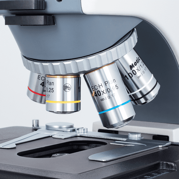 MICROSCOPIO MOTIC - BA410 ELITE TRINOCULAR 50W